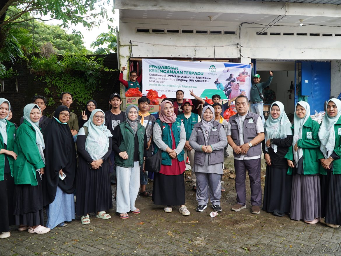 LP2M bersama Fakultas Lingkup UIN Alauddin Makassar Gelar Pengabdian Kebencanaan Terpadu di Lokasi Banjir Kecamatan Biringkanaya