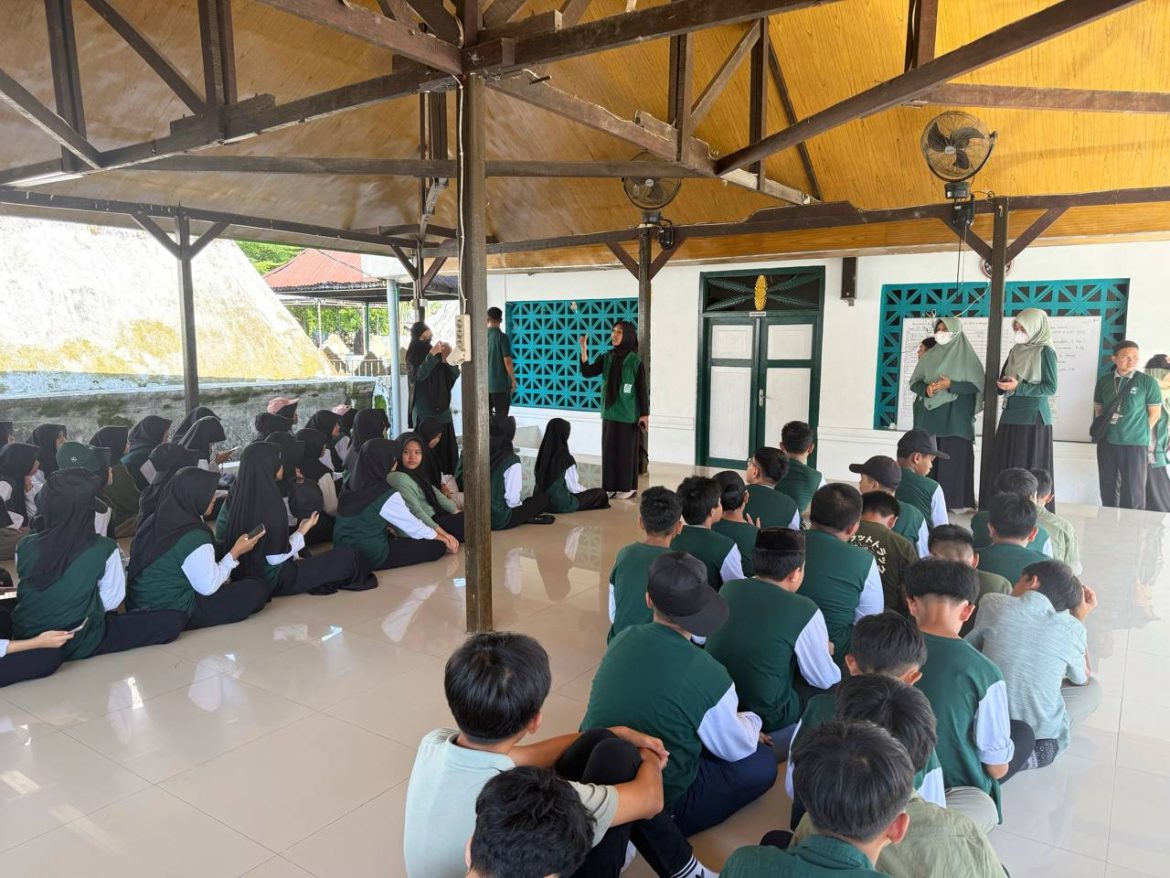 LP2M UIN Alauddin Makassar dan SMP Islam Athirah Baruga Makassar Laksanakan Tindak Lanjut MoU Lewat Wisata Peradaban Islam