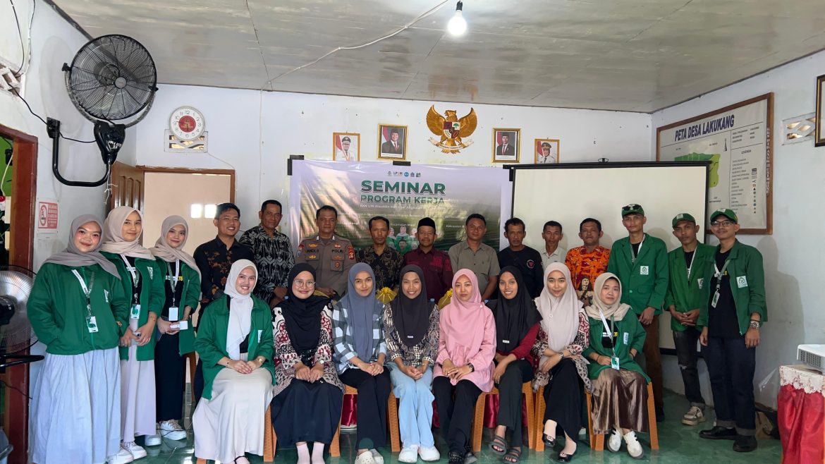Branding Masa Depan: Program Kerja Unggulan KKN 78 UINAM Posko 10 Desa Lakukang Dorong Transformasi Digital Melalui Pembuatan Profile Desa.