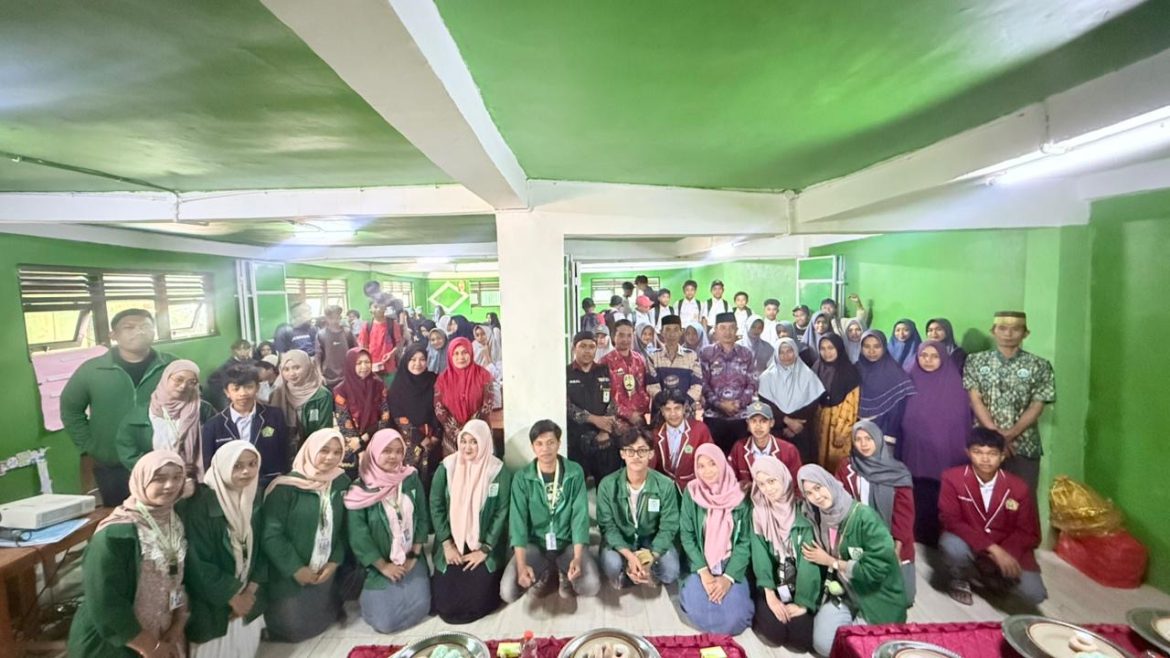 Mahasiswa KKN 79 UIN Alauddin Makassar di Desa Pao Gelar Sosialisasi Antisipasi Pernikahan Dini
