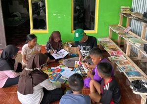 Mahasiswa KKN UIN Alauddin Makassar Ciptakan Ruang Baca di Kelurahan Batu, Pitu Riase